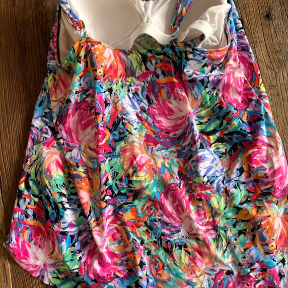End of summer clear out 🔥Make an offer!!  Multicolor 2 Piece Swimsuit- 16W - Picture 2 of 6